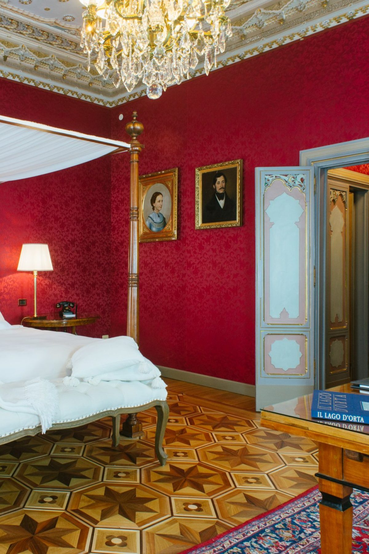 0113_Villa Crespi-120