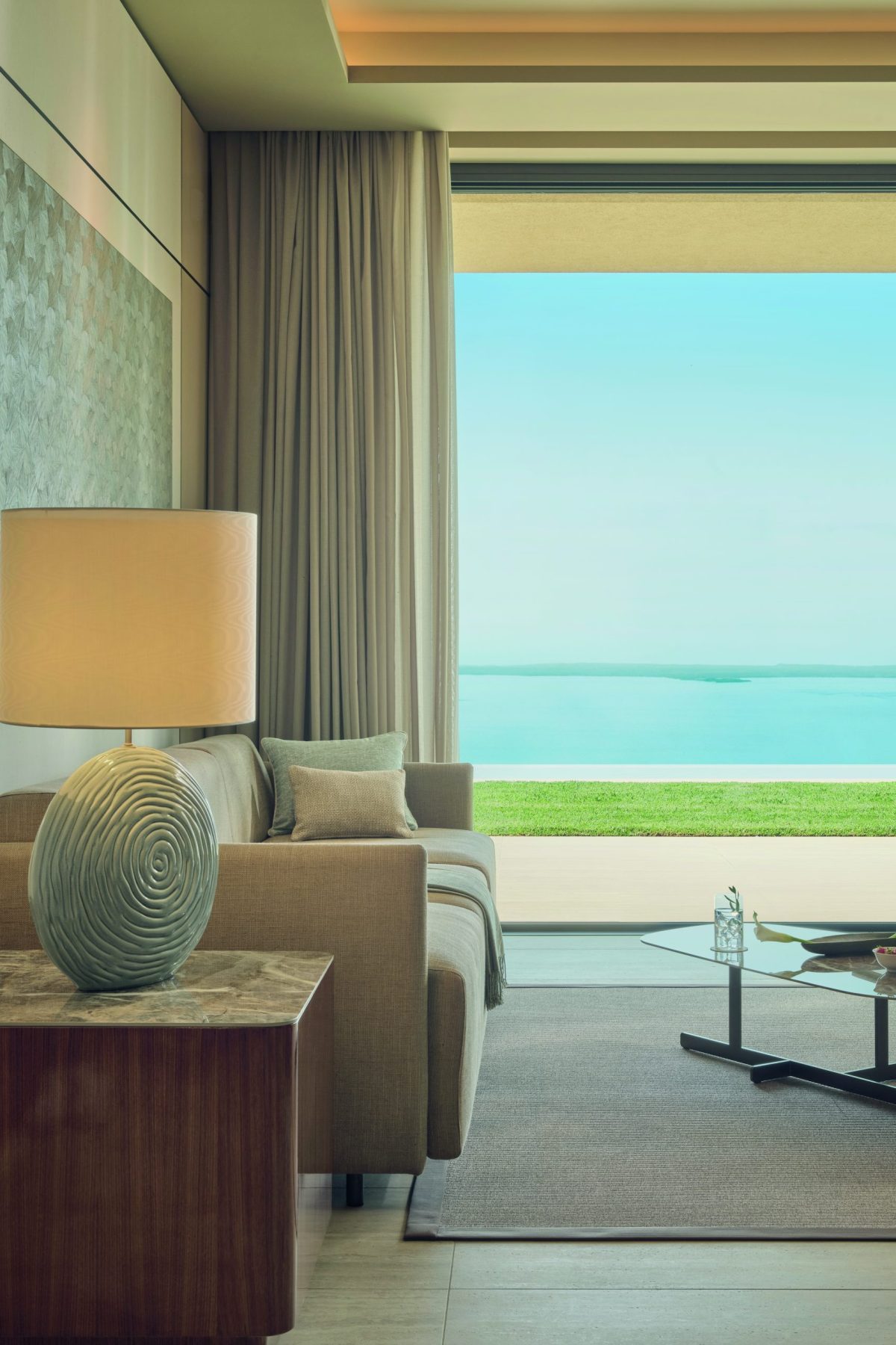 04_Living_View