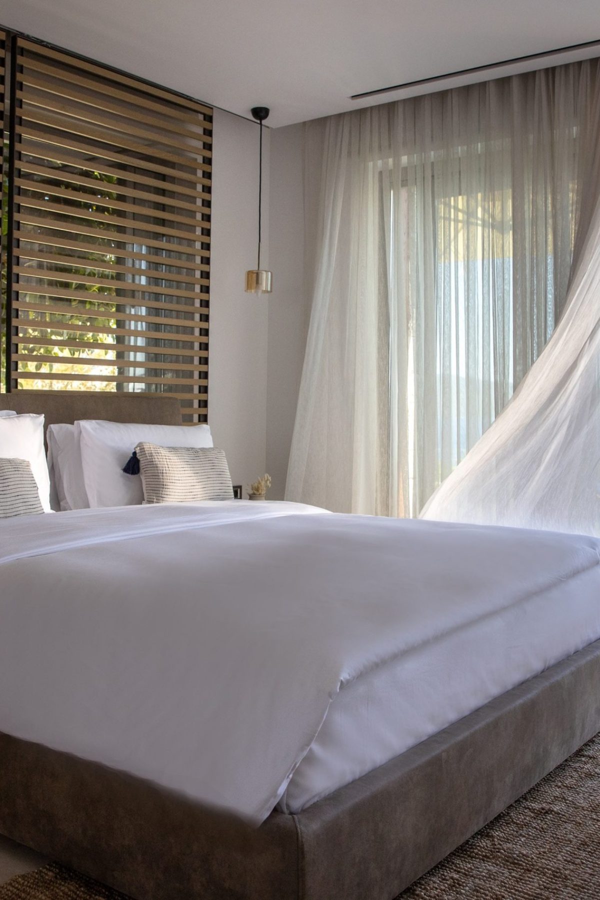 3 Bedroom Sea View Suite with Pool 1