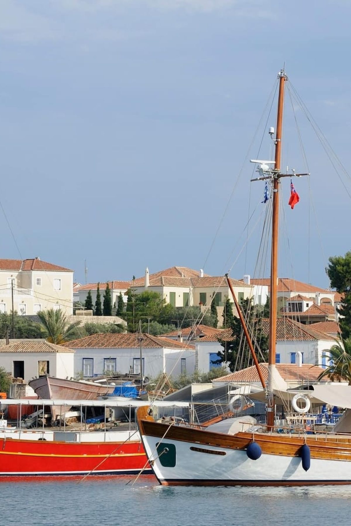 6088383a4eba710f62aad908_605acdca2d8d5b194d69eb6e_Spetses9-p-2600-p-1600