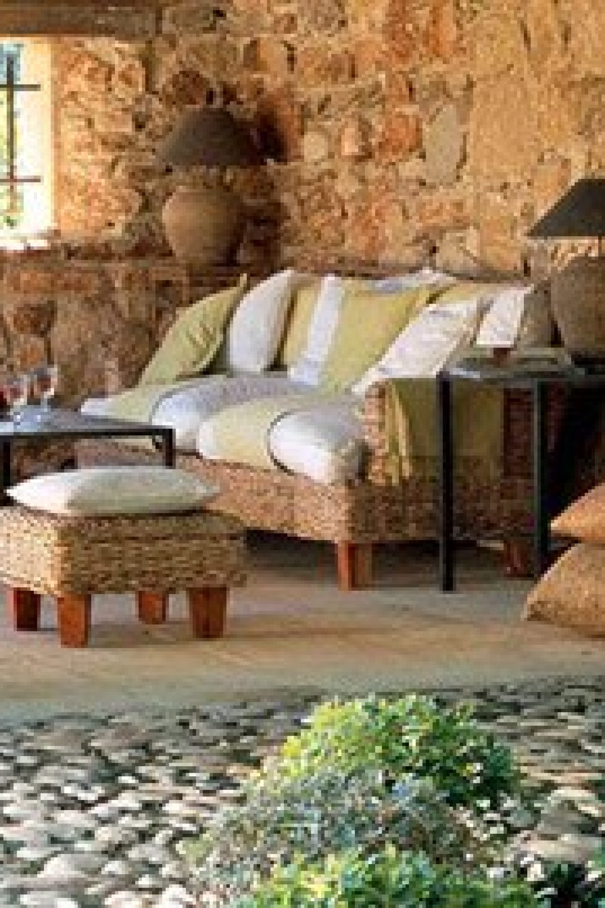 6088383a4eba7118a7aad74c_588_481_Villa-Grenache-9