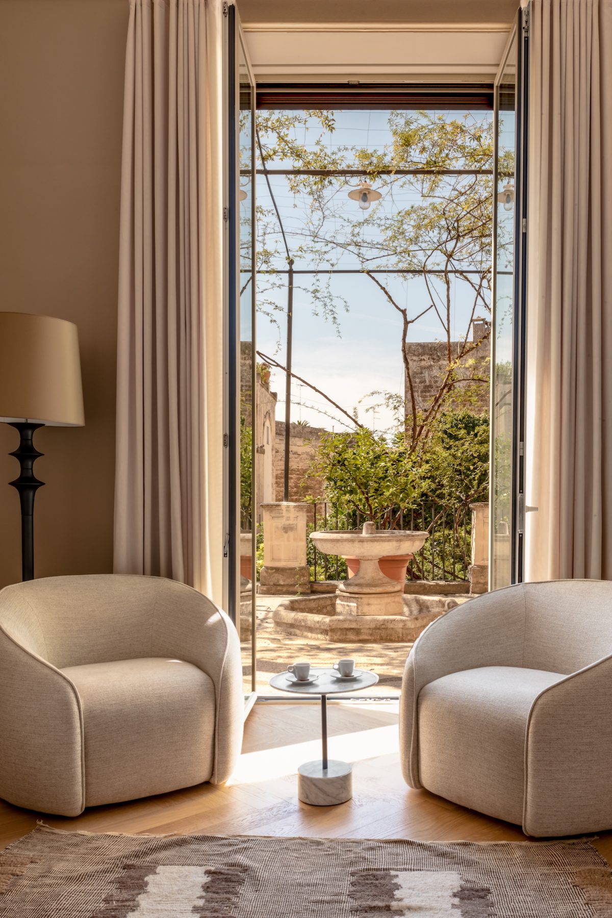 6088383a4eba715233aad6ef_palazzo-bozzi-corsi-81