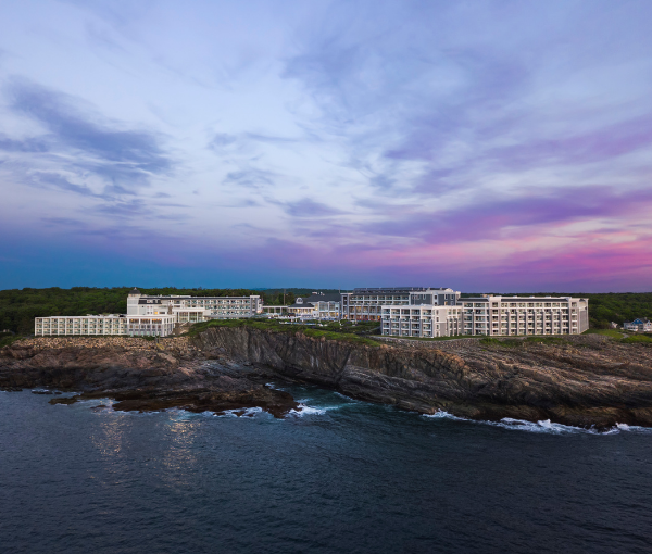 6088383a4eba71dc88aad8fa_Cliff-House-Maine-Cover-Image