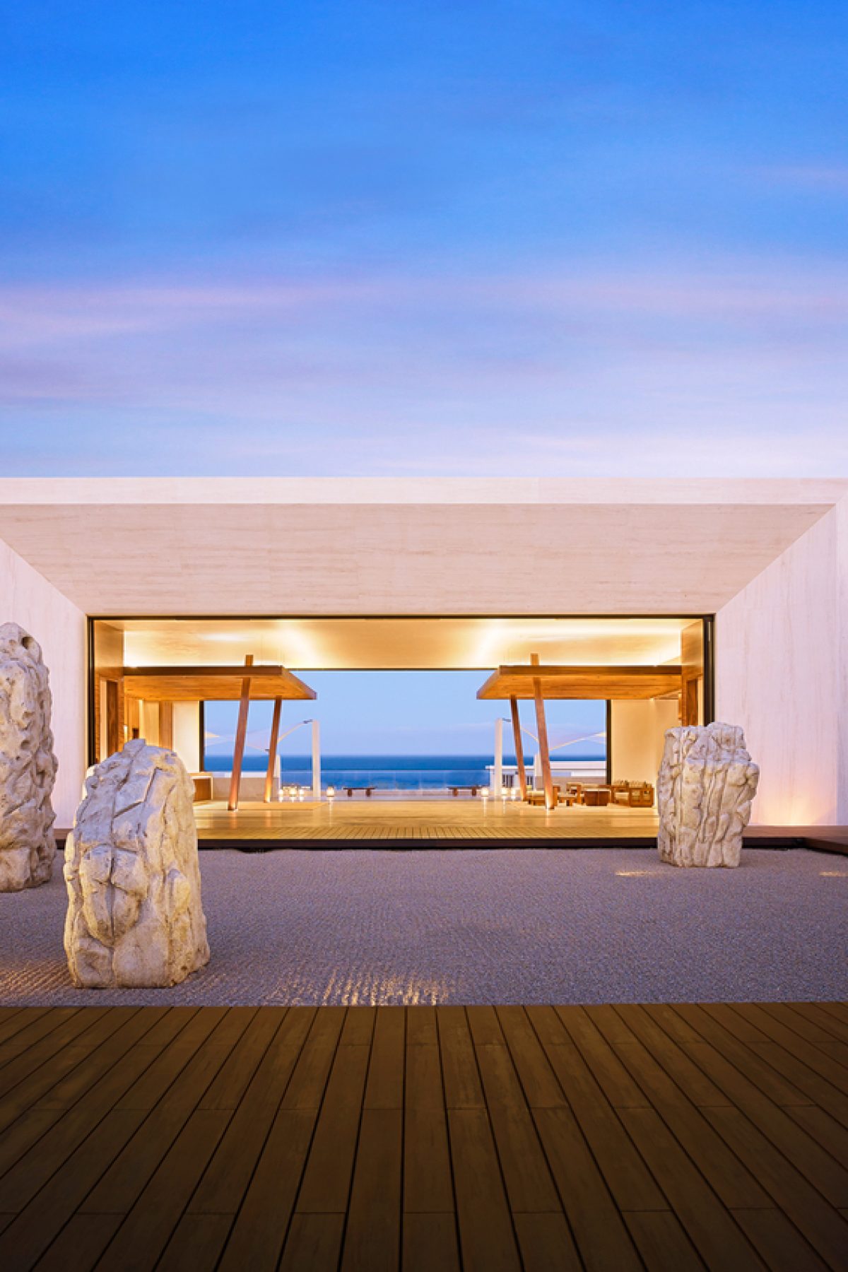 6088383a4eba71fd17aad6f5_Nobu-Hotel-Los-Cabos-Lobby
