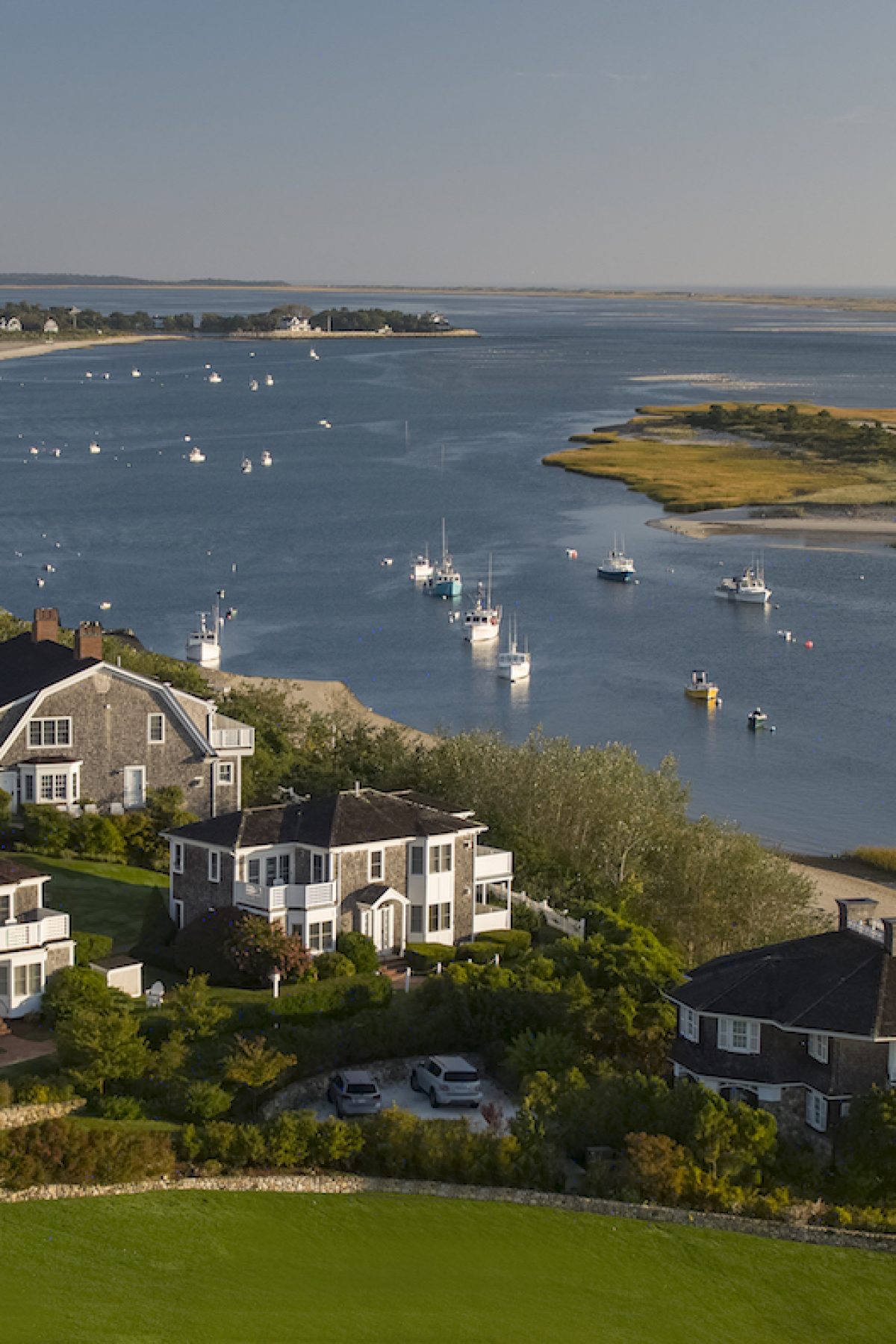 61c34b6120a4cb095154d5a1_2019-Aerial-Octagon-Cottages-Water-HiRes-1