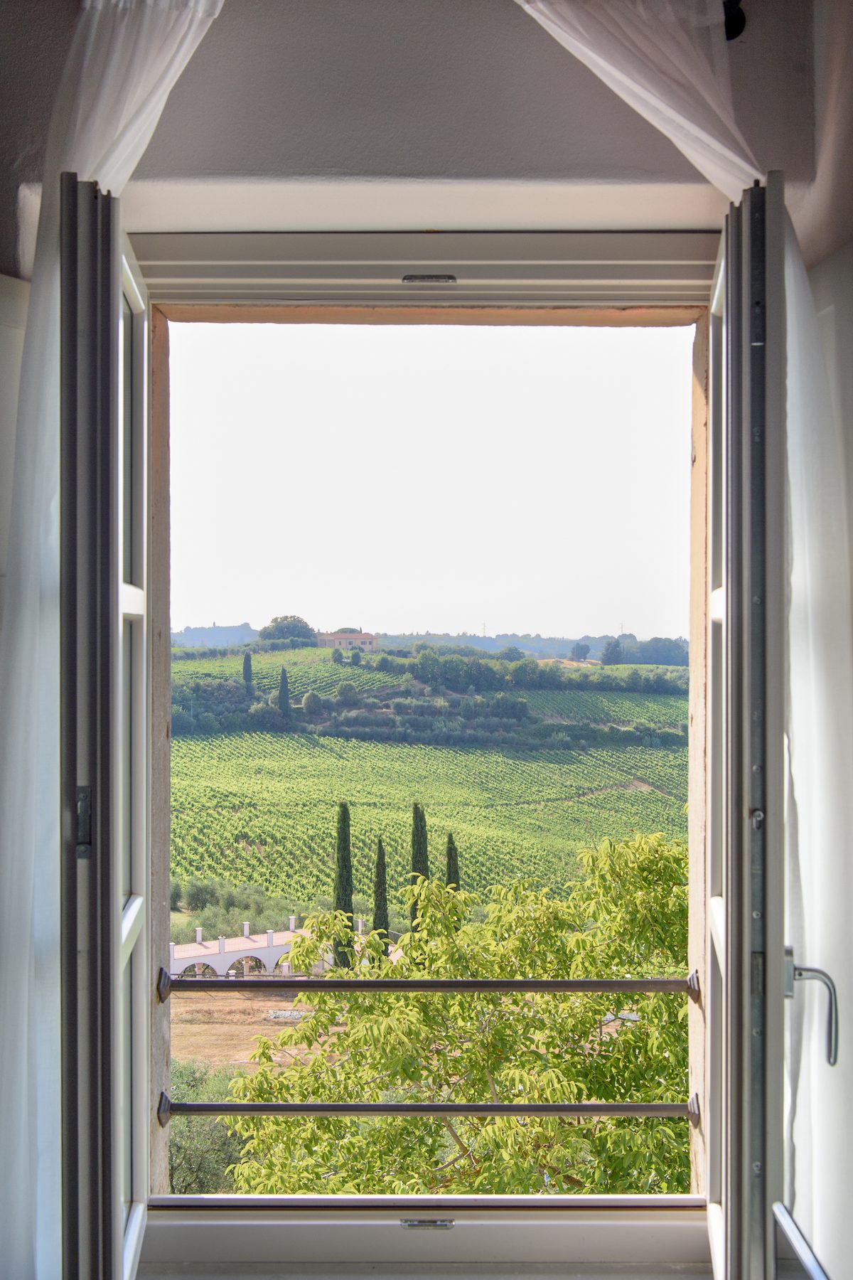 62d97f3e0e3335d46285597c_Laqua.vineyard.pi.22-2038
