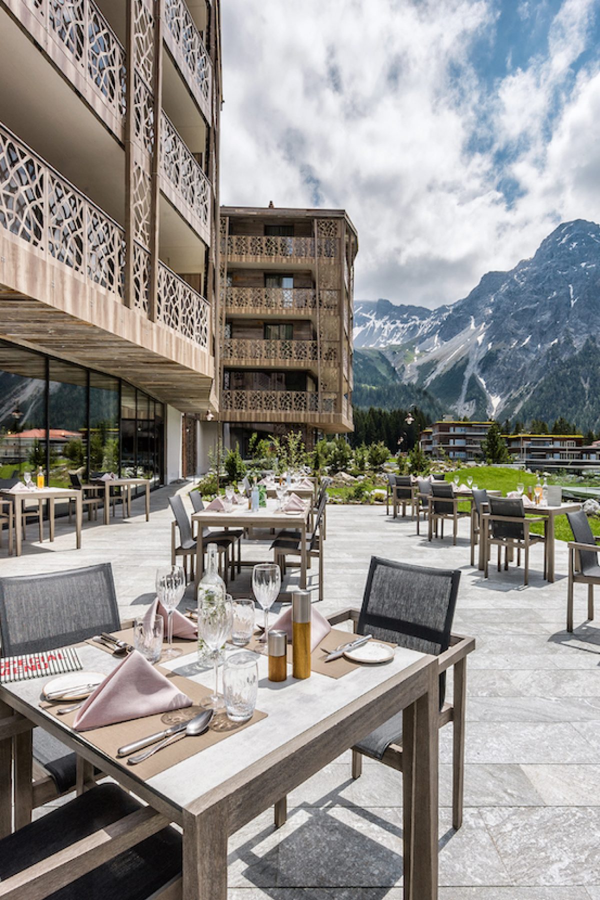 6428499ffcc85f5e15e038ce_Valsana-Hotel-3