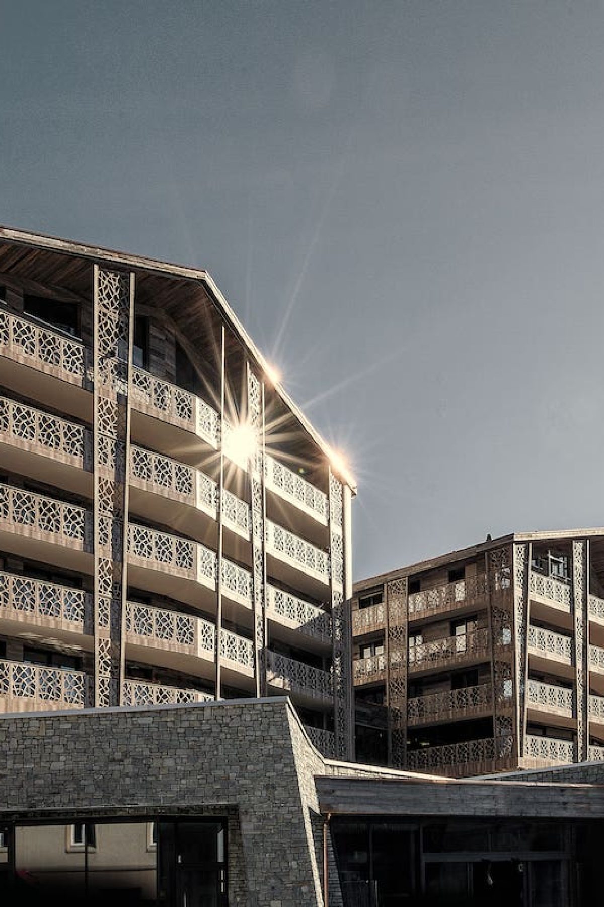 642849ab898a3ab5340c5ae1_Valsana-Hotel-5