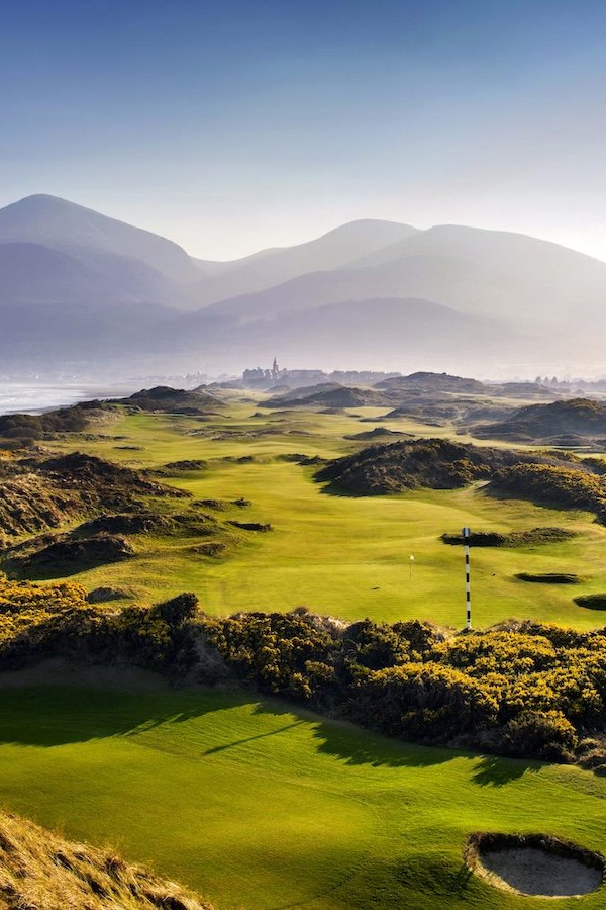 Royal County Down, 9 April 2015
