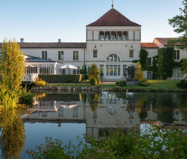 Bastide lac cygnes_GdeLaubier_2014 Hélène Huang