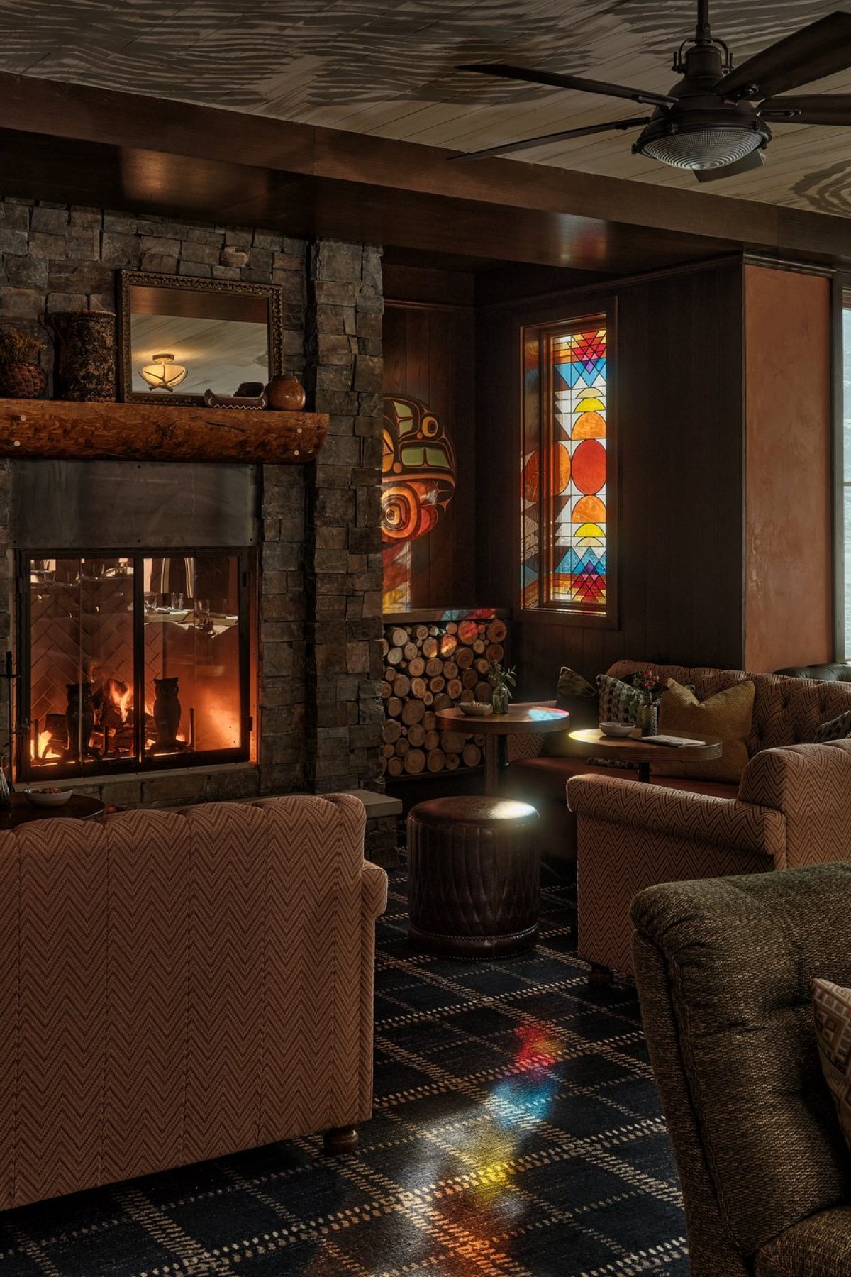 Inn - Living Room 2