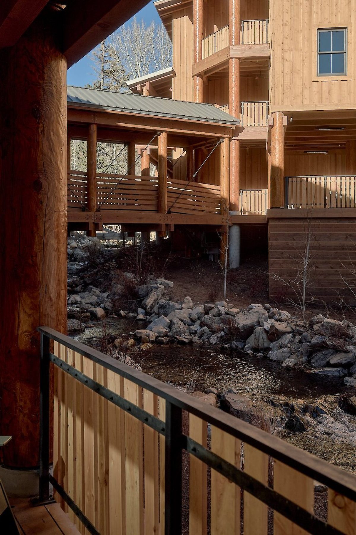 Inn -River View deck