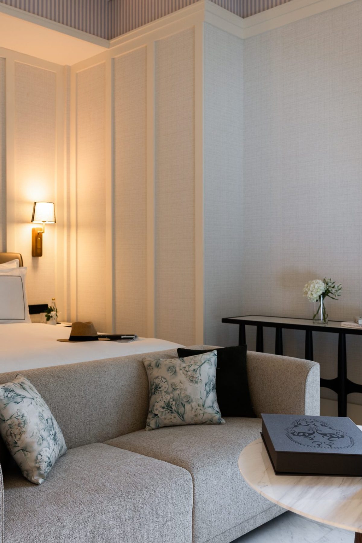 METT Singapore Mett Suite Bedroom 1