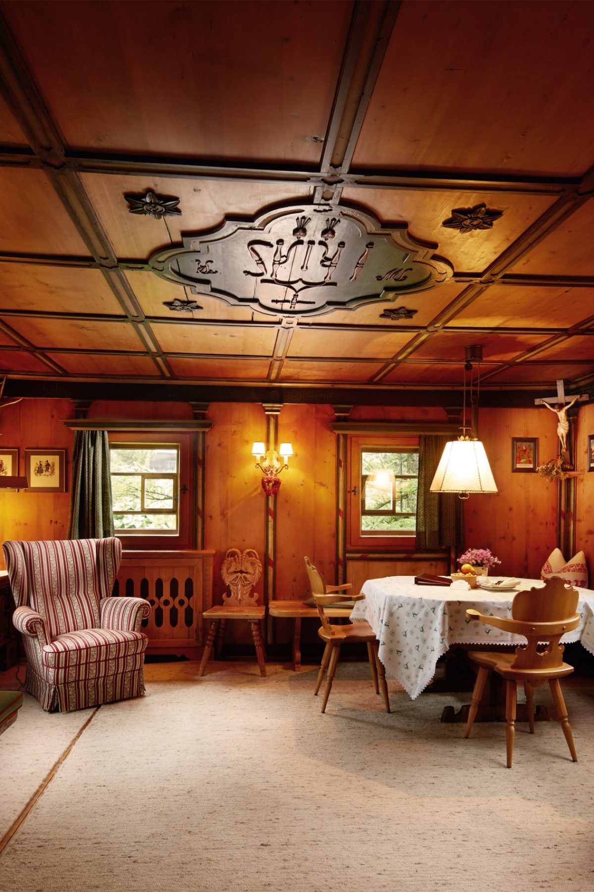 Gasthof Hotel Post Lech; Chalet Stube; Lech am Arlberg, Vbg.