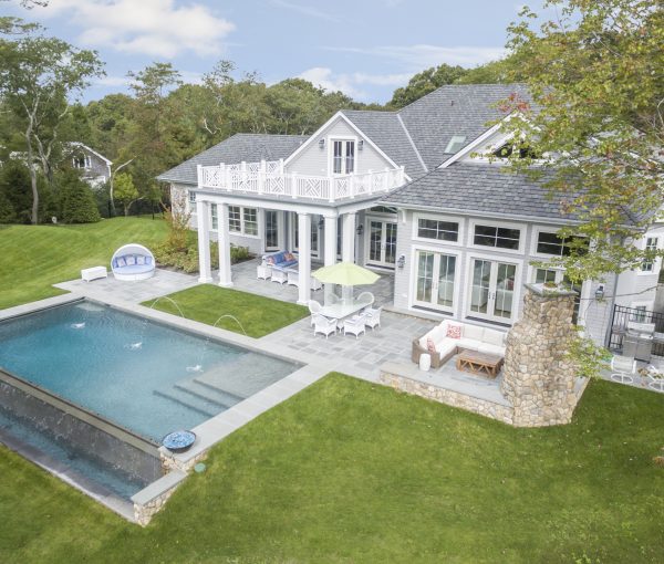 Up-Up-Away-Exterior-Backd
